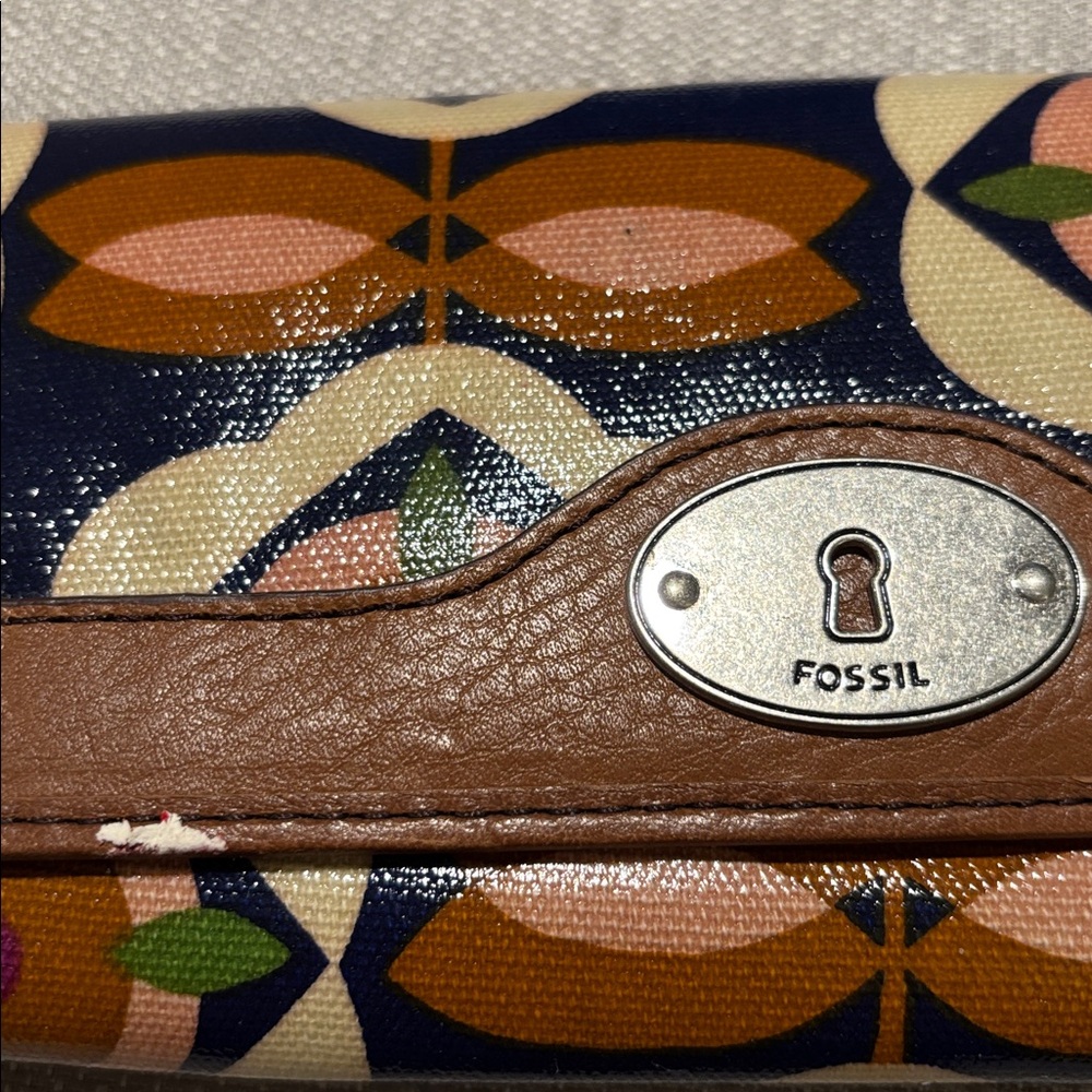 Fossil Wallet - Picture 3 of 8